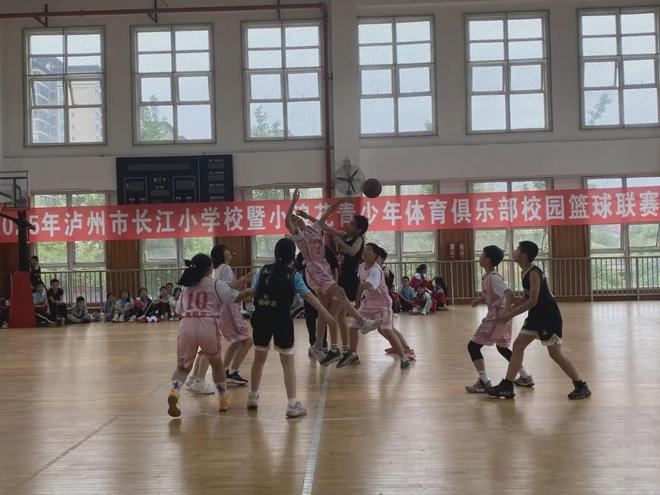 九游娱乐-全面升级！青少年“篮球青训基地”在重庆正式投入使用