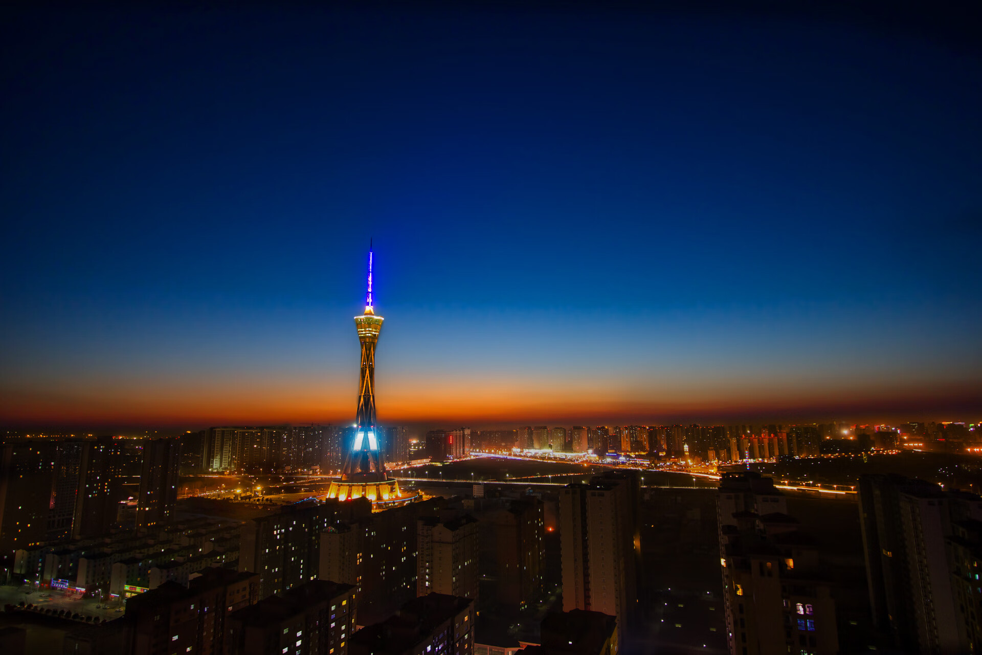 九游娱乐官网 (jiuyou)-巴黎击败拜仁，姆巴佩一条龙破门引爆全场，巴黎vs拜仁前瞻_姆巴佩再成胜负手 南大