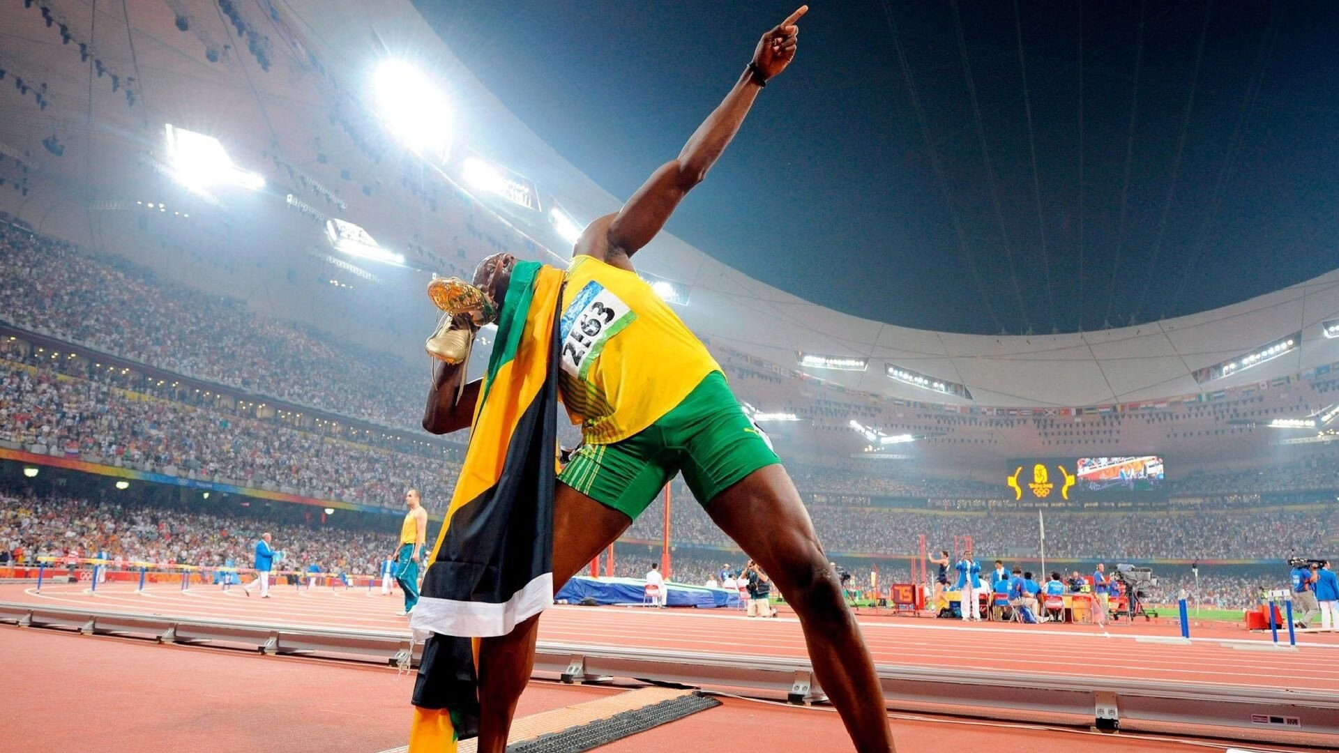 九游下载电脑版-高山雪域极速越野，跨越冰雪的速度狂欢，高山雪域风光